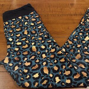 Ladies Buttery Soft Full Length Leggings- Teal Leopard - One Size